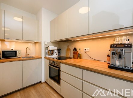Pronájem bytu, 2+kk, 57 m²