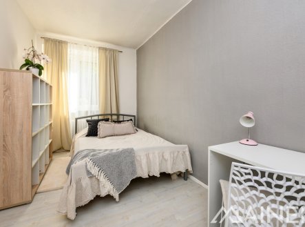 Pronájem bytu, 2+kk, 43 m²