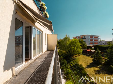 Pronájem bytu, 3+kk, 86 m²