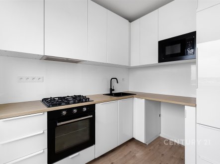 Pronájem bytu, 2+1, 44 m²