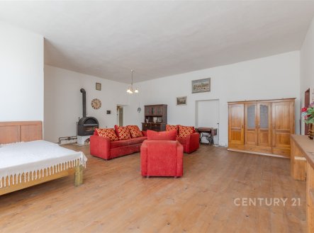 Prodej obchodní prostory, 200 m²