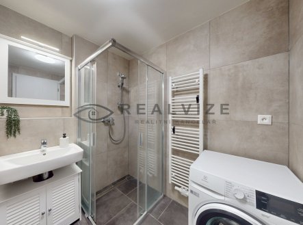 Prodej bytu, 1+kk, 40 m²