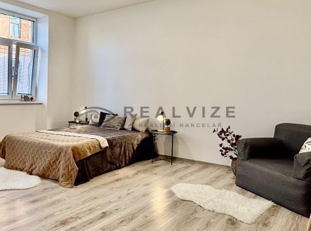Pronájem bytu, 1+kk, 36 m²