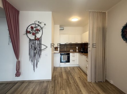 Prodej bytu, 2+kk, 63 m²