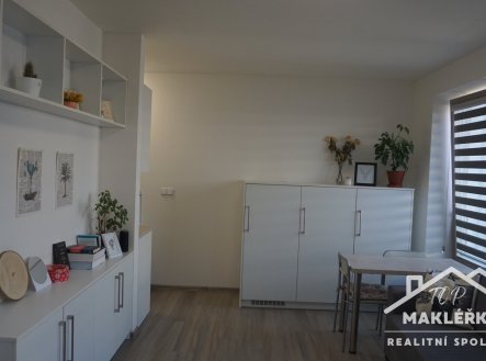 Pronájem bytu, 1+kk, 28 m²