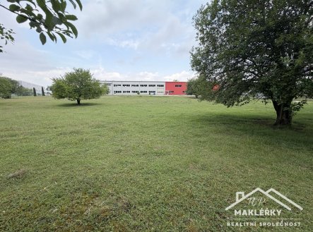 Prodej pozemku pro komerční výstavbu, 4 430 m²