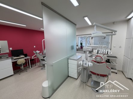 Pronájem komerčního objektu, jiný, 74 m²