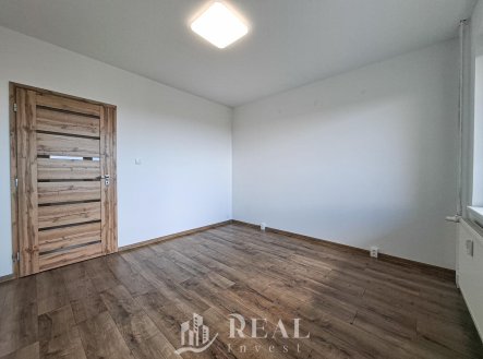 Prodej bytu, 4+1, 77 m²