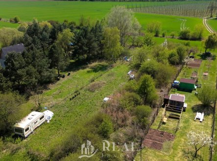 Prodej pozemku, zahrada, 976 m²