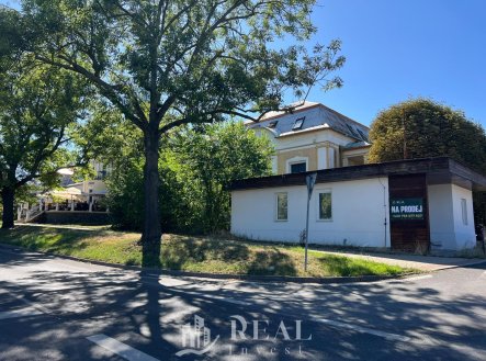 Prodej komerčního objektu, jiný, 68 m²