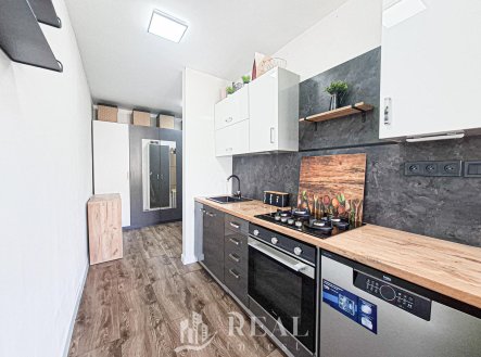 Prodej bytu, 3+1, 60 m²
