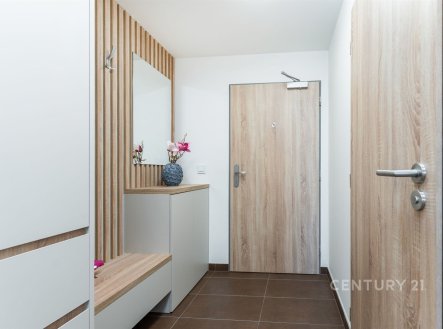 Pronájem bytu, 2+kk, 47 m²