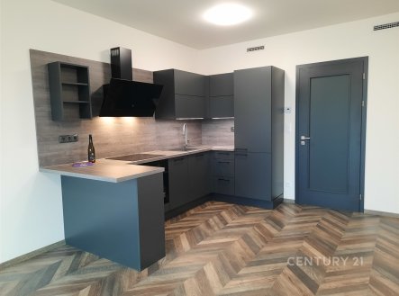 Pronájem bytu, 1+kk, 35 m²