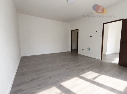 Pronájem bytu, 2+kk, 36 m²