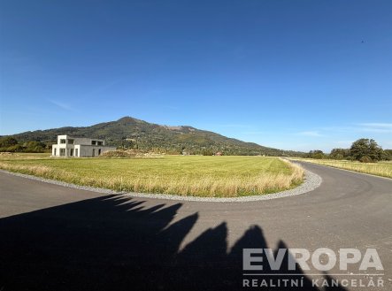 Prodej pozemku pro bydlení, 1 737 m²