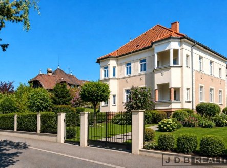 Prodej domu/vily, 266 m²
