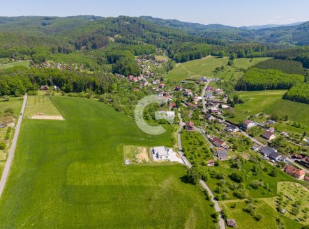 Prodej pozemku pro bydlení, 2 425 m²
