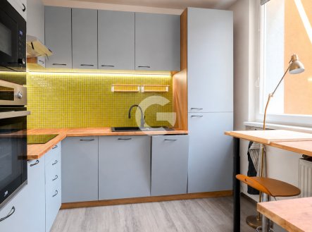 Pronájem bytu, 3+1, 69 m²