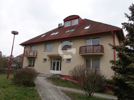 Pronájem bytu, 2+1, 57 m²
