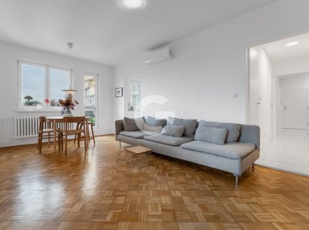 Prodej bytu, 4+1, 79 m²