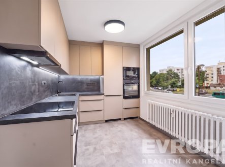 Prodej bytu, 3+1, 69 m²