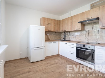 Pronájem bytu, 1+1, 36 m² obrázek