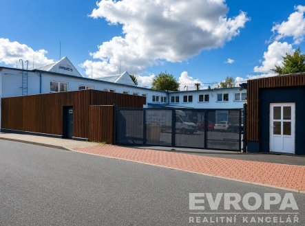 Pronájem skladu, 360 m²