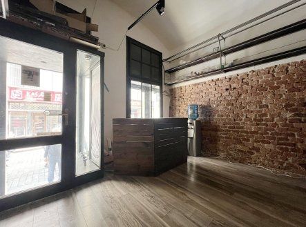 Pronájem obchodní prostory, 26 m²