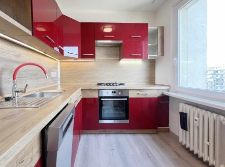 Pronájem bytu, 2+1, 56 m²