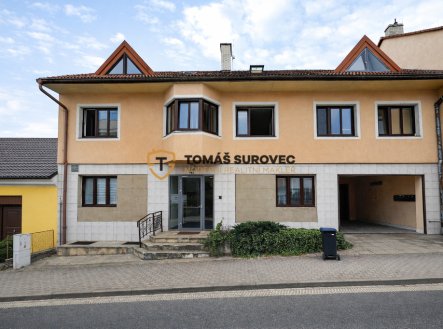 Pronájem bytu, 2+1, 60 m²