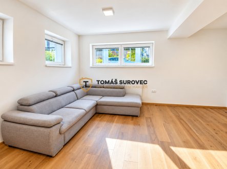 Pronájem bytu, 2+kk, 54 m²