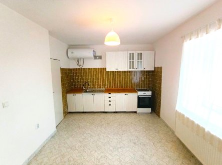 Pronájem bytu, 3+kk, 61 m²