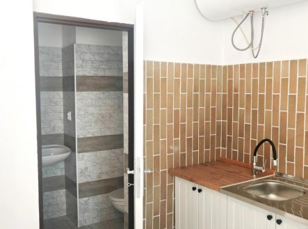Pronájem bytu, 3+kk, 61 m²