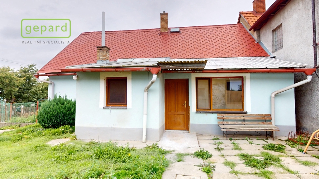 rodinny-dum-v-malebne-obci-zbenice-okres-pribram-09142025-152727.jpg