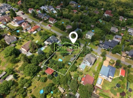 Prodej pozemku pro bydlení, 1 384 m²