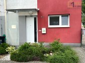 Pronájem bytu, 2+kk, 72 m²