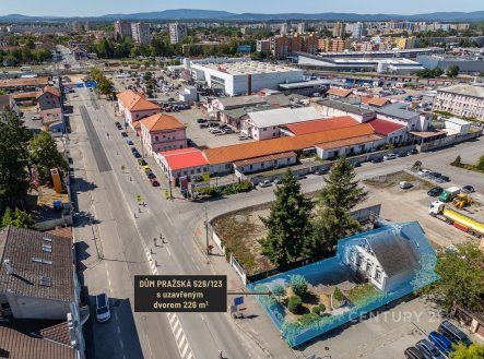 Dům Pražská 123 | Prodej - dům/vila, 200 m²
