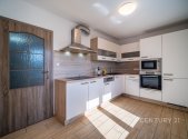 Pronájem bytu, 2+1, 61 m²
