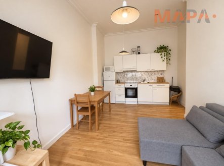 Pronájem bytu, 2+kk, 44,4 m²