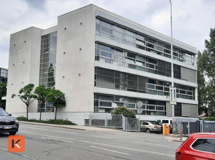 Pronájem kanceláře, 97 m²