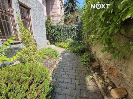Pronájem bytu, 4+1, 128 m²