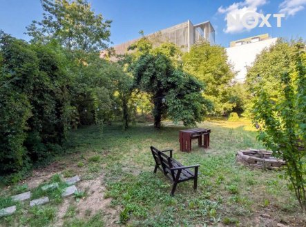 Prodej komerčního objektu, jiný, 824 m²
