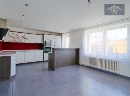 Pronájem bytu, 5+kk, 122 m²