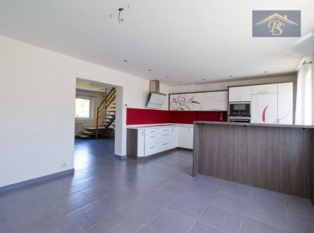 Pronájem bytu, 5+kk, 122 m²