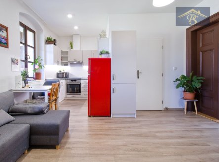 Pronájem bytu, 2+kk, 57 m²