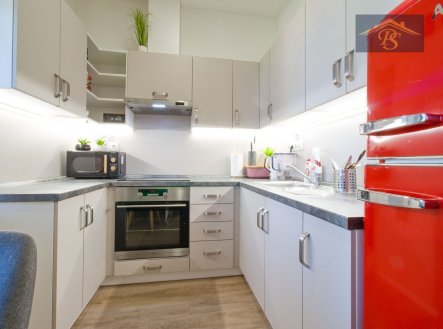Pronájem bytu, 2+kk, 57 m²