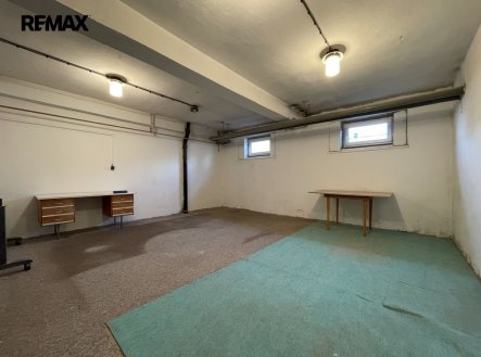Pronájem skladu, 30 m²