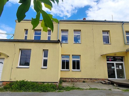 Prodej kanceláře, 520 m²