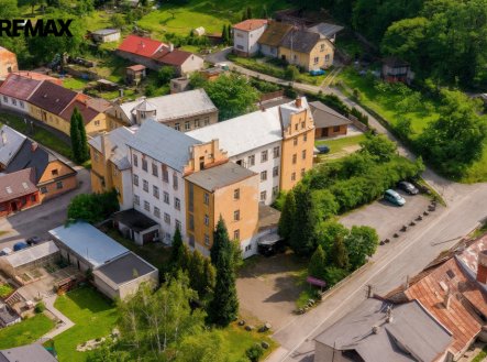 Prodej jiné komerční nemovitosti, 3 254 m²