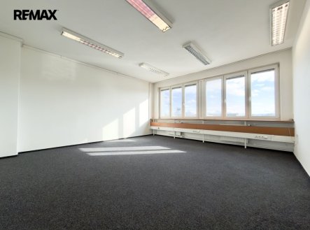 Pronájem kanceláře, 34 m²